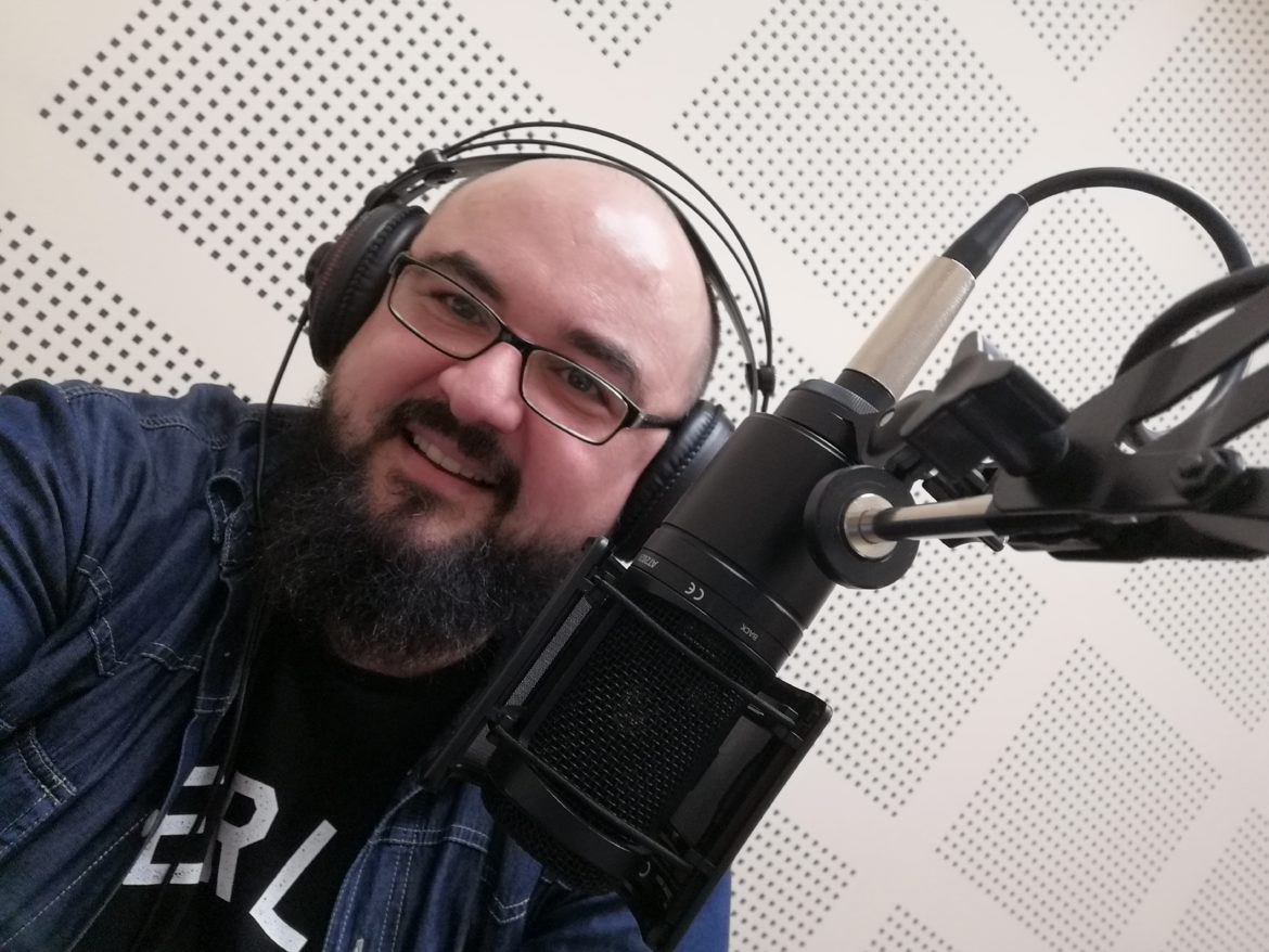 Despre pasiune, prietenie si mancare buna, la radio Renasterea. Gazda emisiunii Diana Elena Baidoc