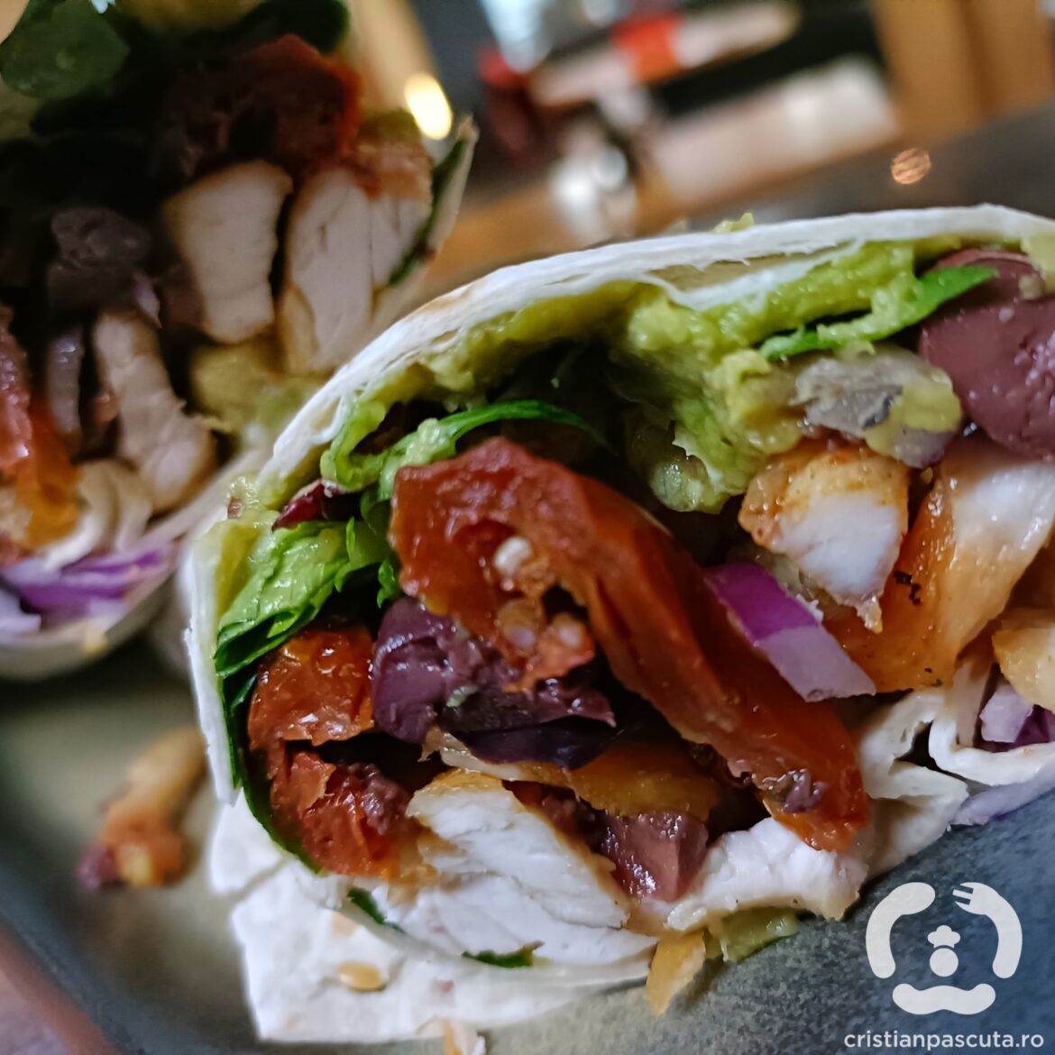 Wrap cu piept de curcan